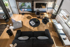 The Blossom Loft - City Center Apartment with Balcony Sea View